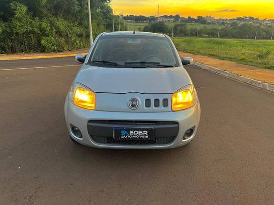 FIAT UNO 1.0 EVO VIVACE 8V FLEX 4P MANUAL
